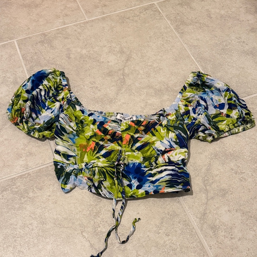 Contempo Multicolor Floral Puff Sleeve Top